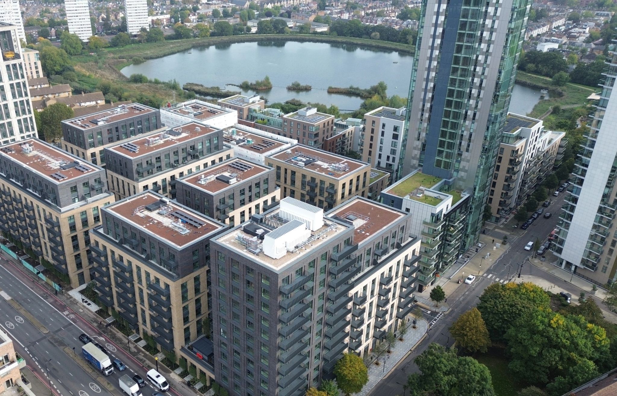 ALUMIL mahnit me projekte të rëndësishme në Mbretërinë e Bashkuar